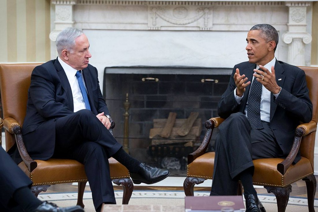 Obama congratulates Netanyahu, stresses commitment to two-state solution