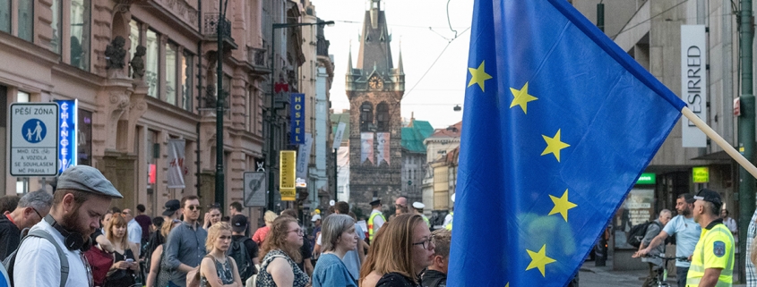 EU Members Agree to Lift Travel Restrictions on U.S. Tourists