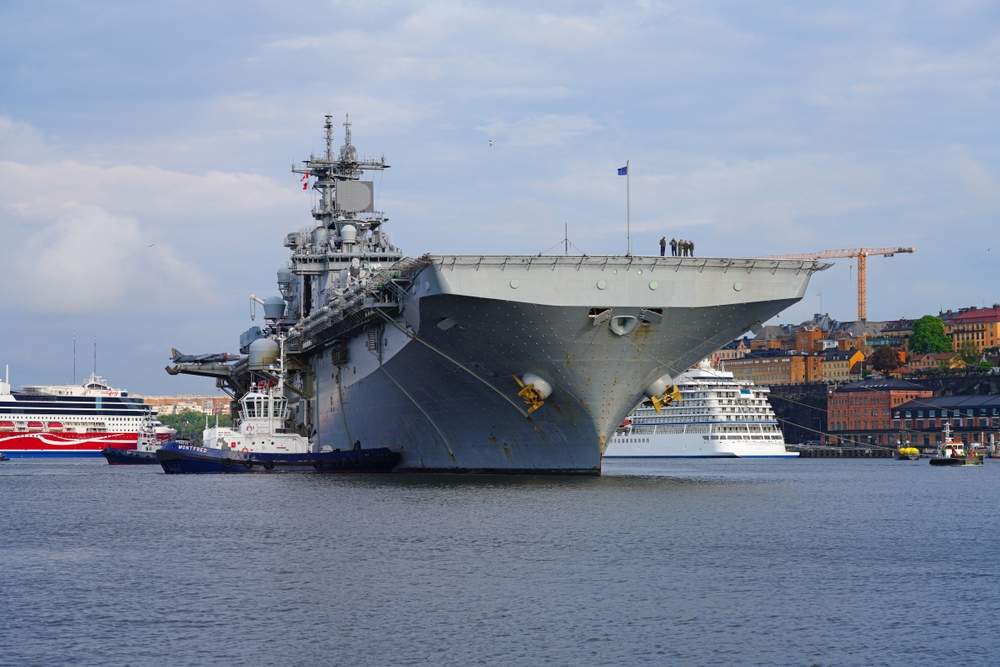 Analysis: Buildup of American forces in Persian Gulf a new signal of worsening US-Iran conflict
