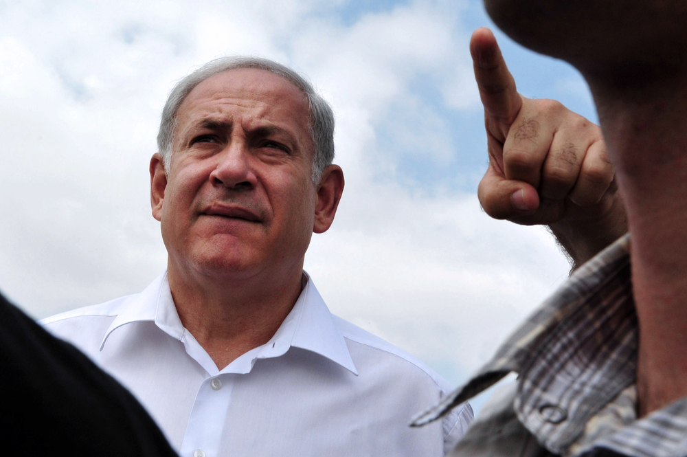 Netanyahu Visits Gaza Strip as Israel Now Hunts for West Bank Terror Tunnels