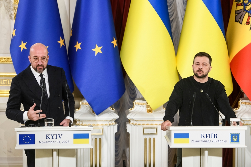 Ukraine gets EU membership boost, but no new European aid, after setback in US