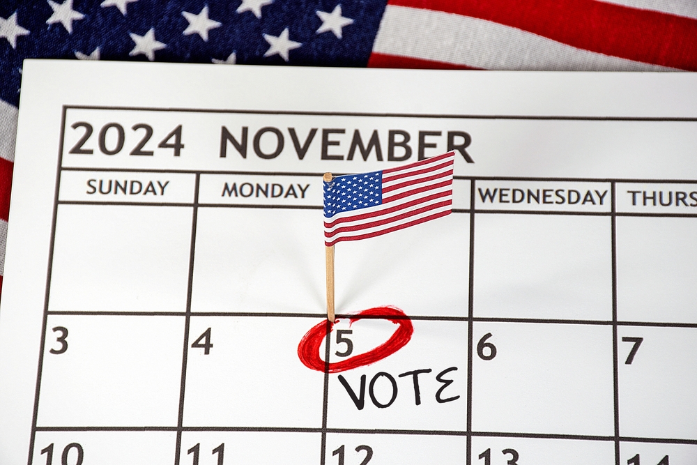 Voting period marked by massive early turnout ends with few problems, generally smooth Election Day