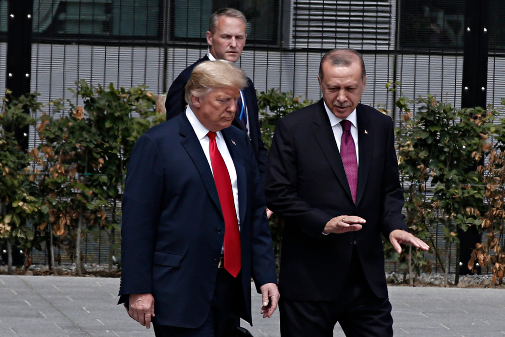 Trump holds meeting with Turkish President Erdogan, urges Ankara to stop purchasing Russian oil